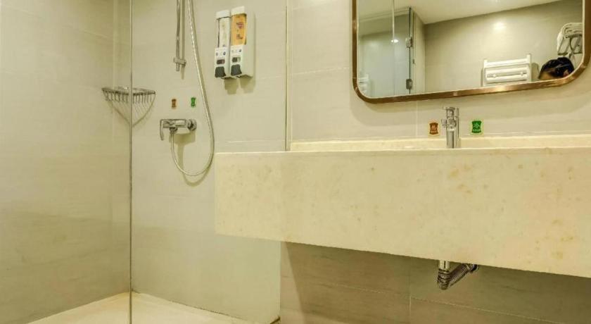 Vienna Hotel Harbin Central Avenue Экстерьер фото
